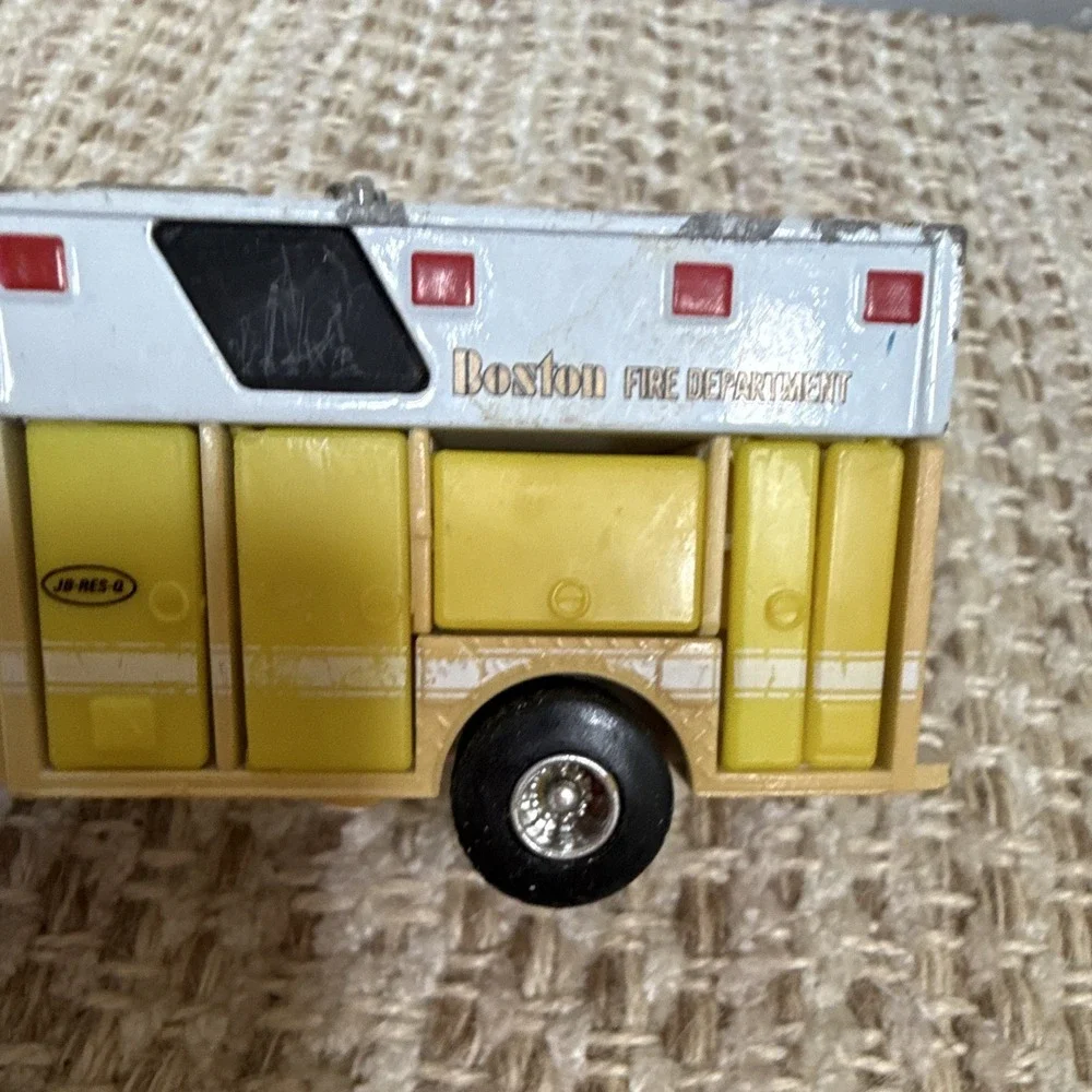 Boston Fire Department Rescue Truck Diecast Model Truck 1993